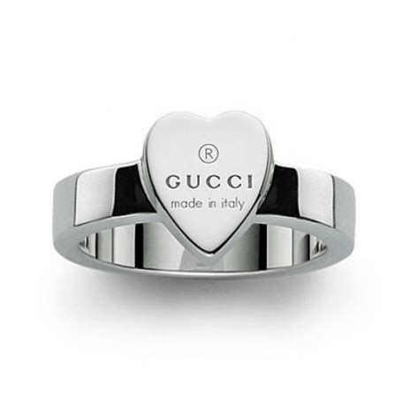 anello gucci cuore|ANELLO GUCCI IN ARGENTO CON CUORE TRADEMARK.